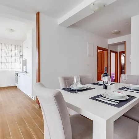 Appartement Pocrnic *