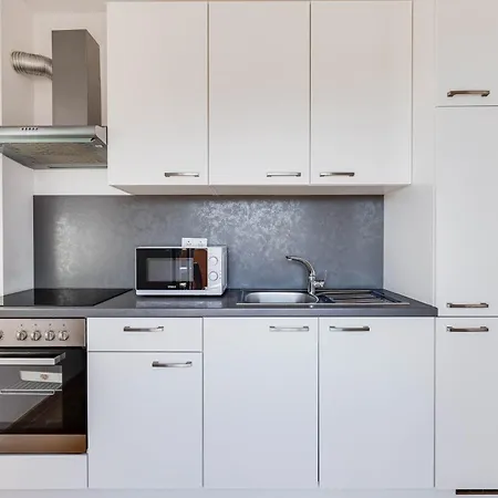 Pocrnic Apartment Pakoštane