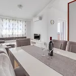 Pocrnic Pakoštane